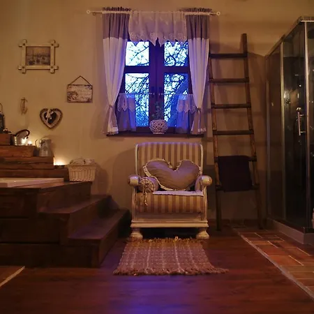 Chmielny Zakątek * Smolne