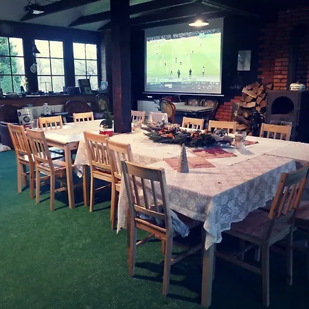 Dom wakacyjny Chmielny Zakątek *